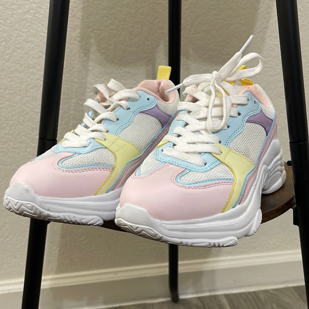 Sneaker Shoes